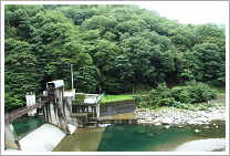 沢入発電所の取水ダム