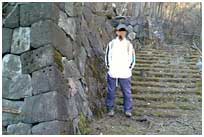 南夜半沢の石垣