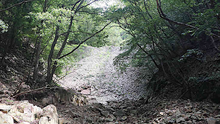 文象沢堰堤