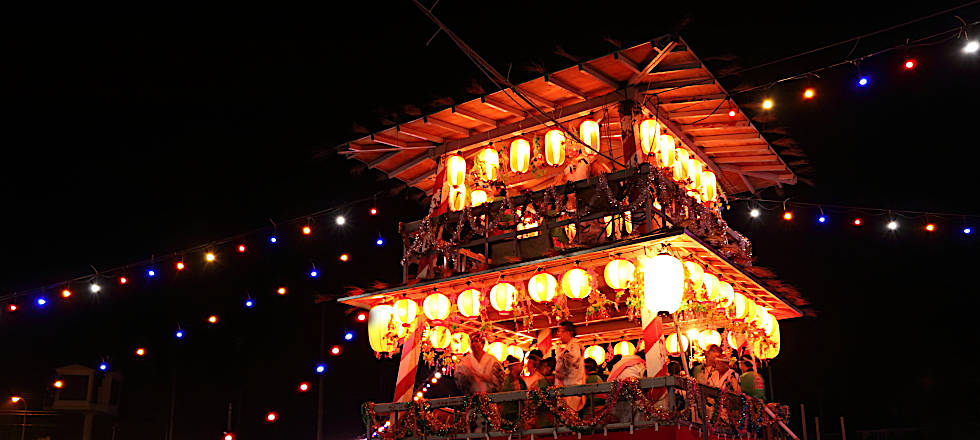 この写真のサイズ980x440です
